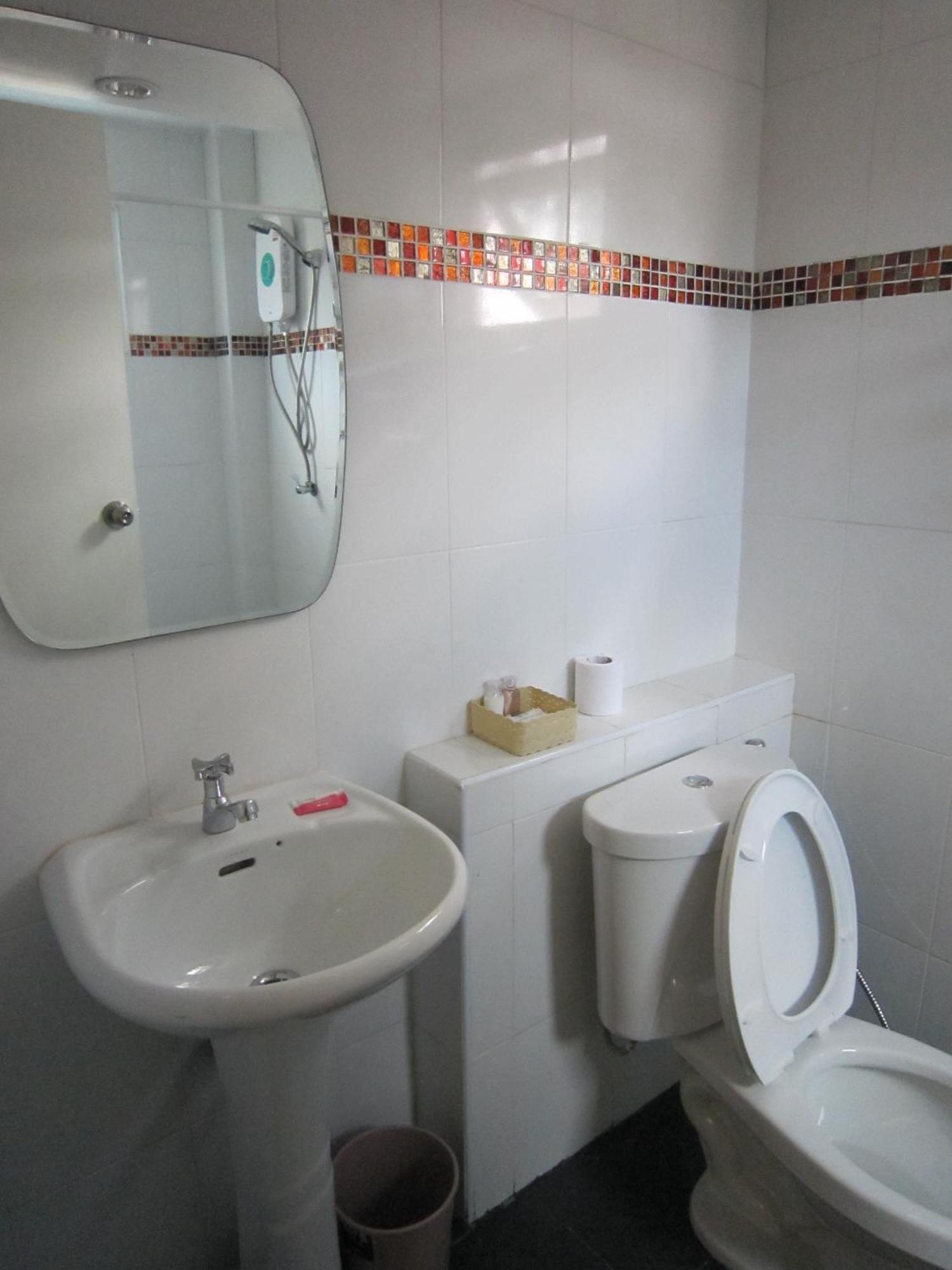 White Cat Hotel Khao Lak Exterior photo